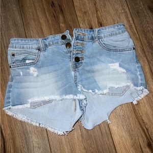 Like new denim billabong shorts